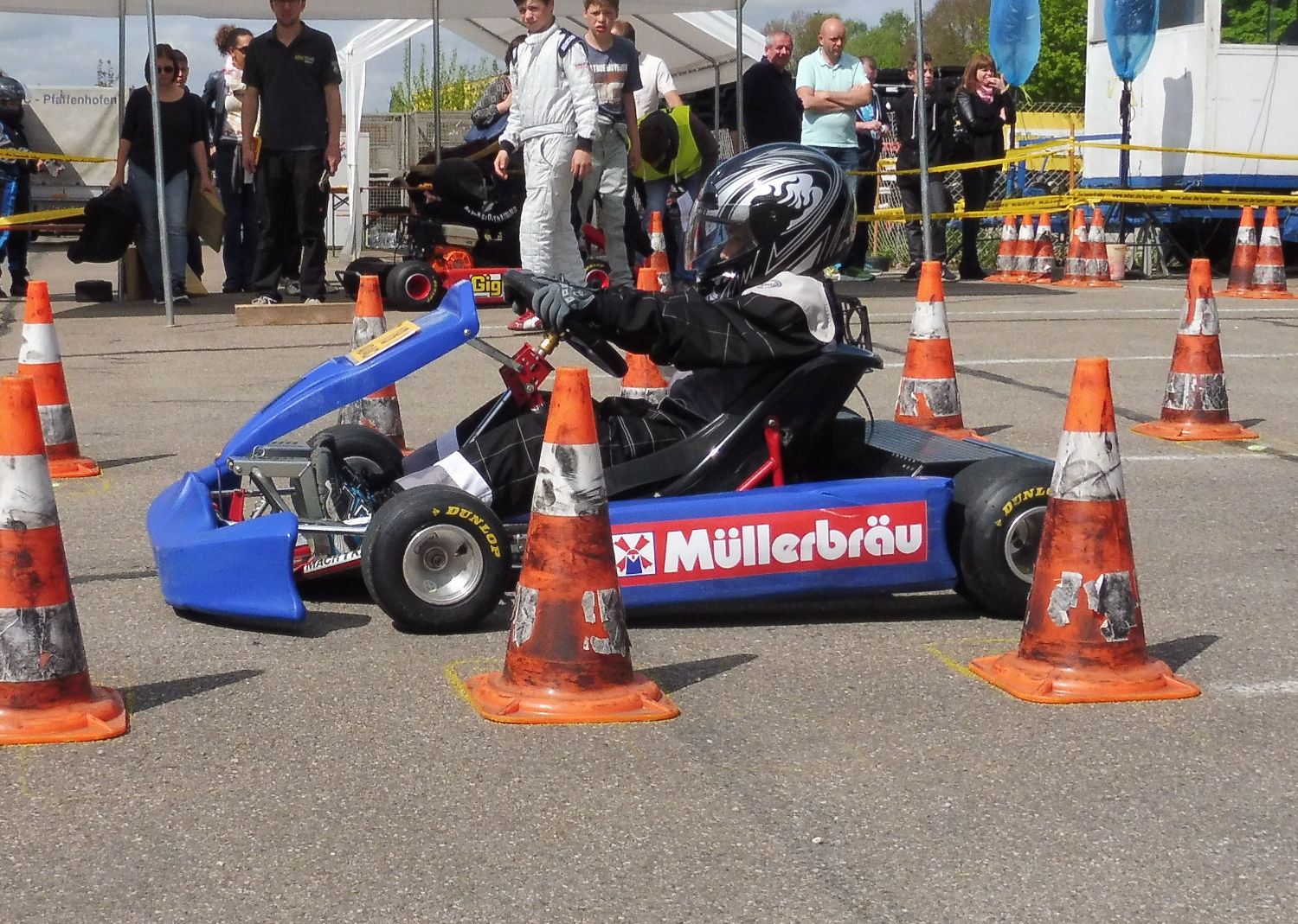 Kartrennen17_28